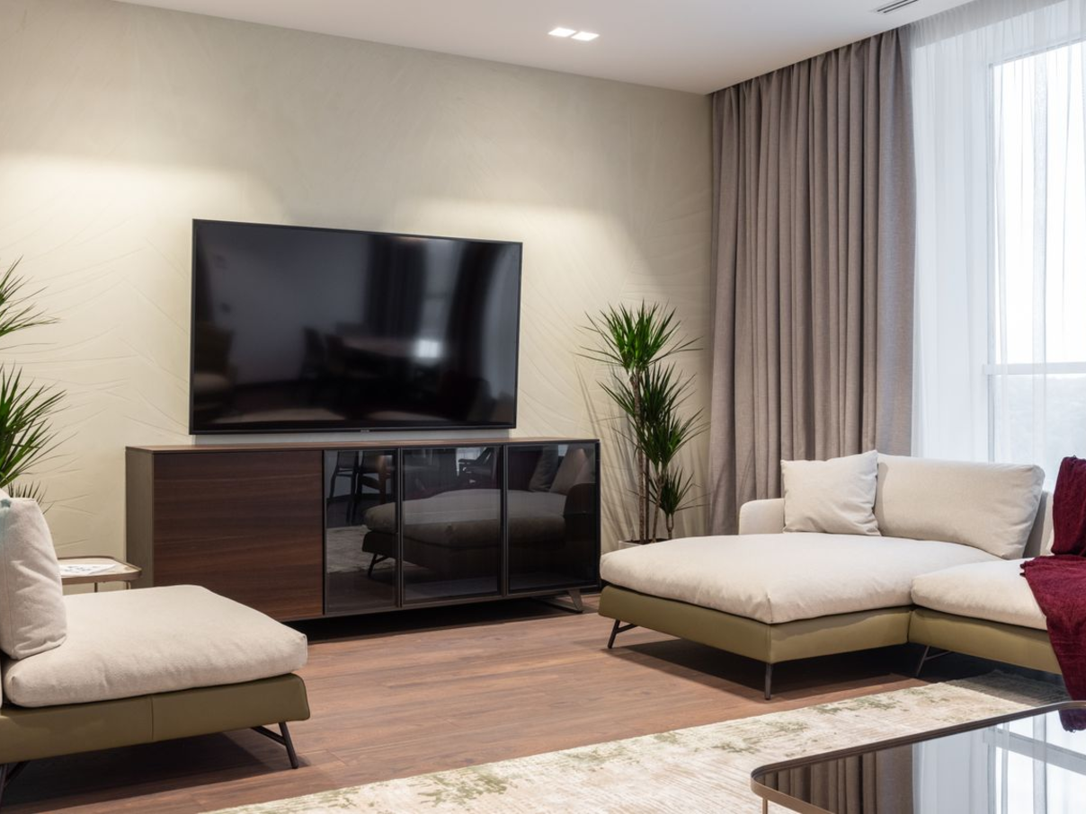 Geef je woonkamer bioscoopbeeld