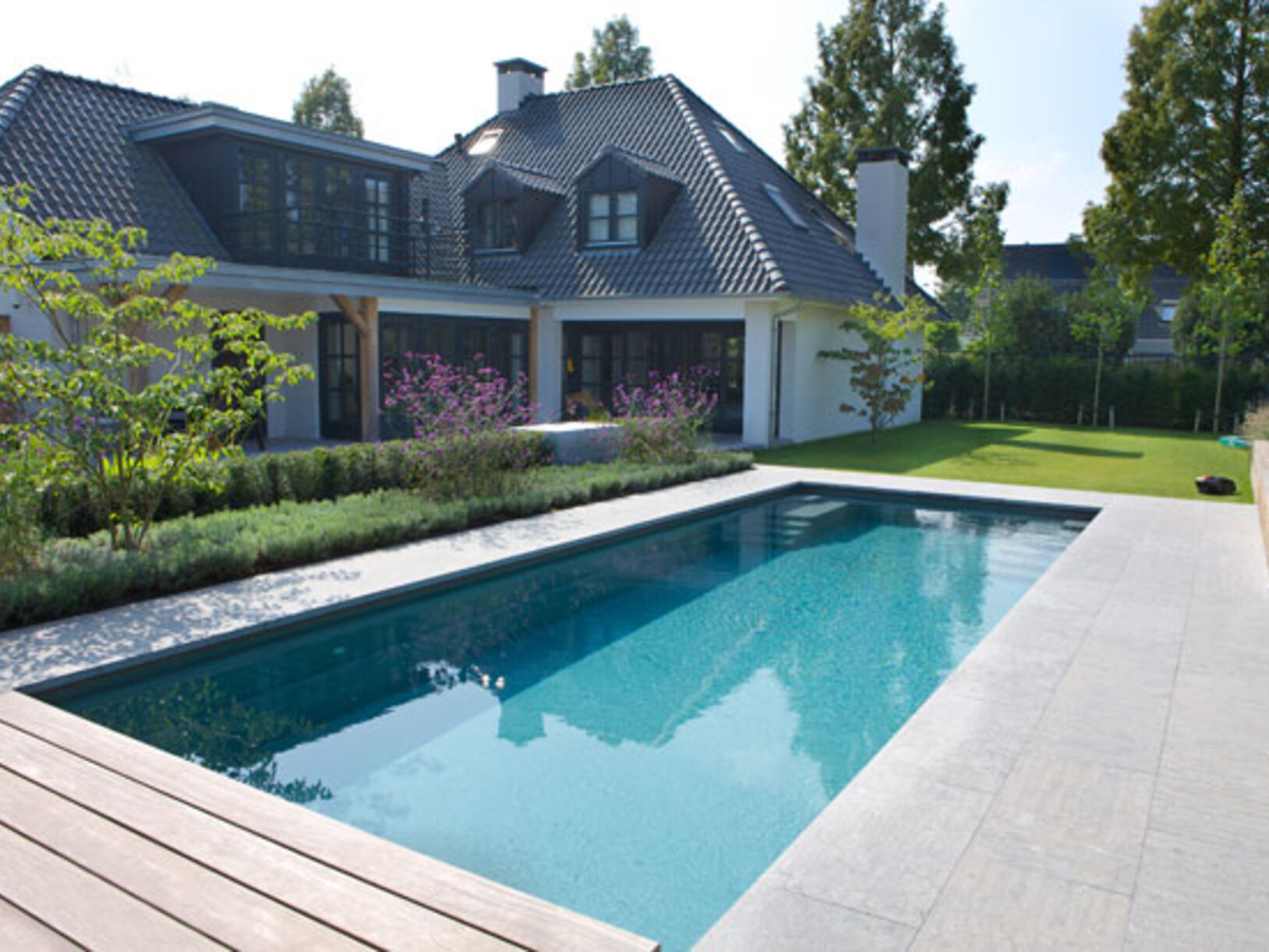 Compass Pools