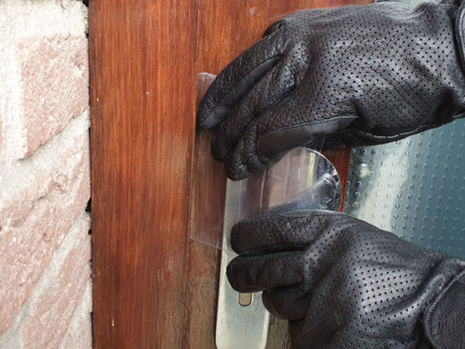 voordeur op slot Wonenwonen