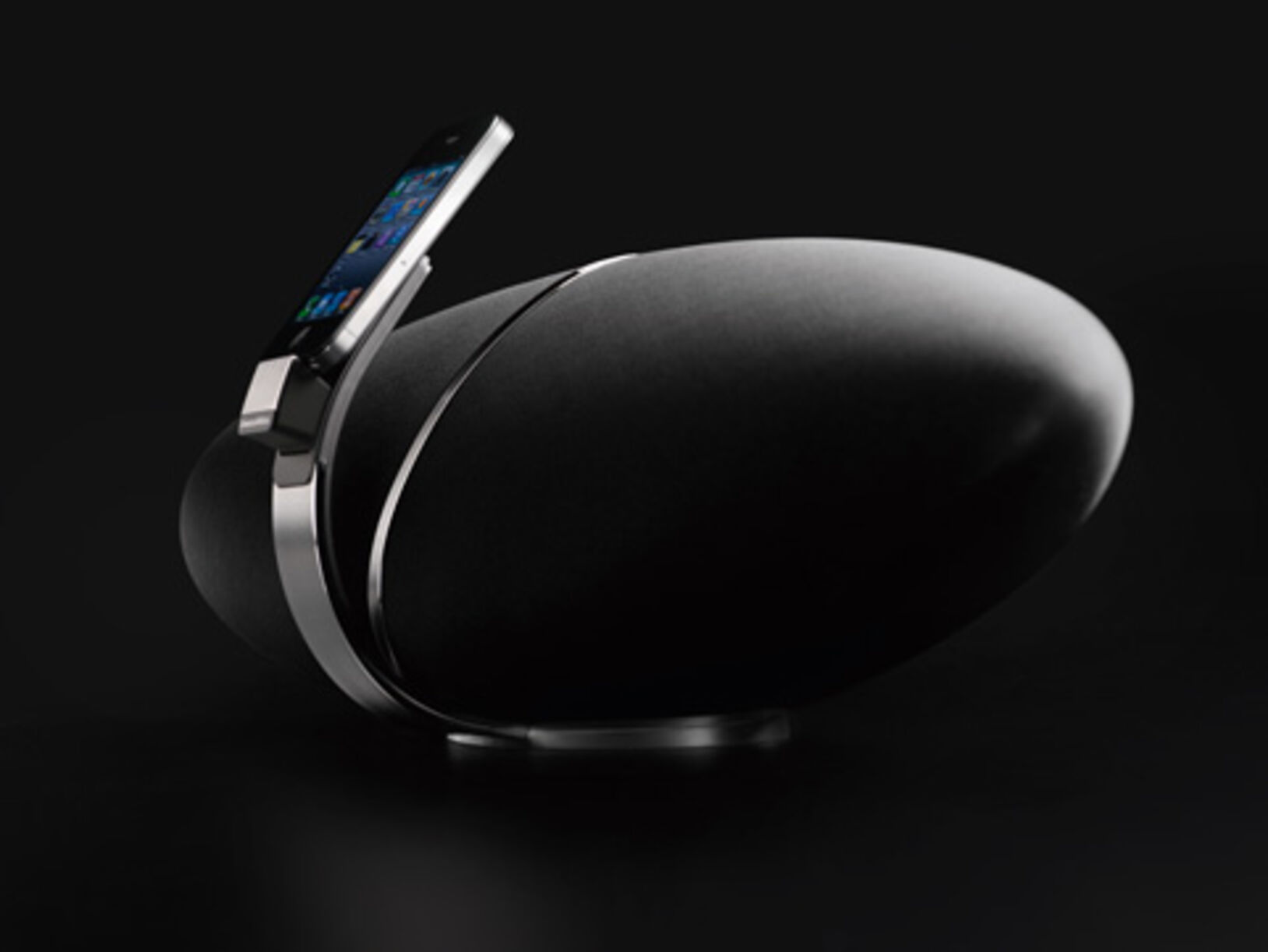 B&W docking station