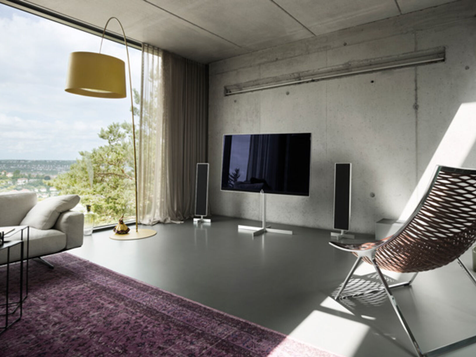 Loewe home cinema