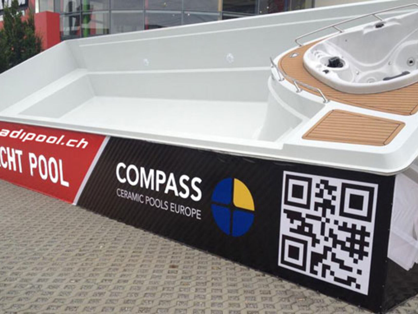 Compass Pools whirlpools