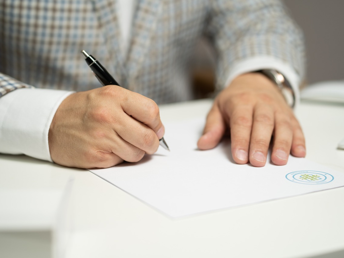Wat zijn belangrijke verschillen tussen dynamisch- en variabel energiecontract