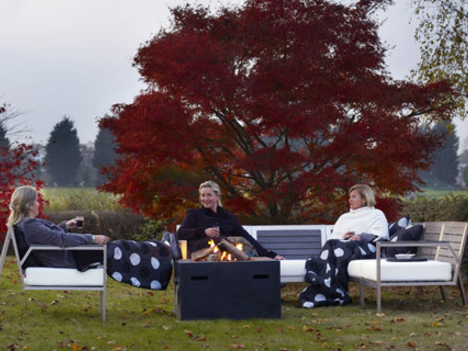 Cocoon Tables