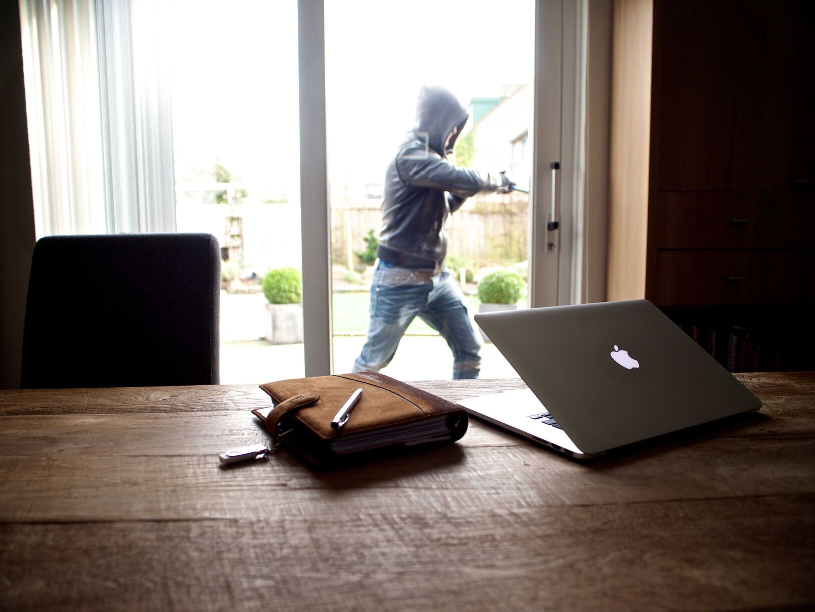 Houd inbrekers buiten de deur