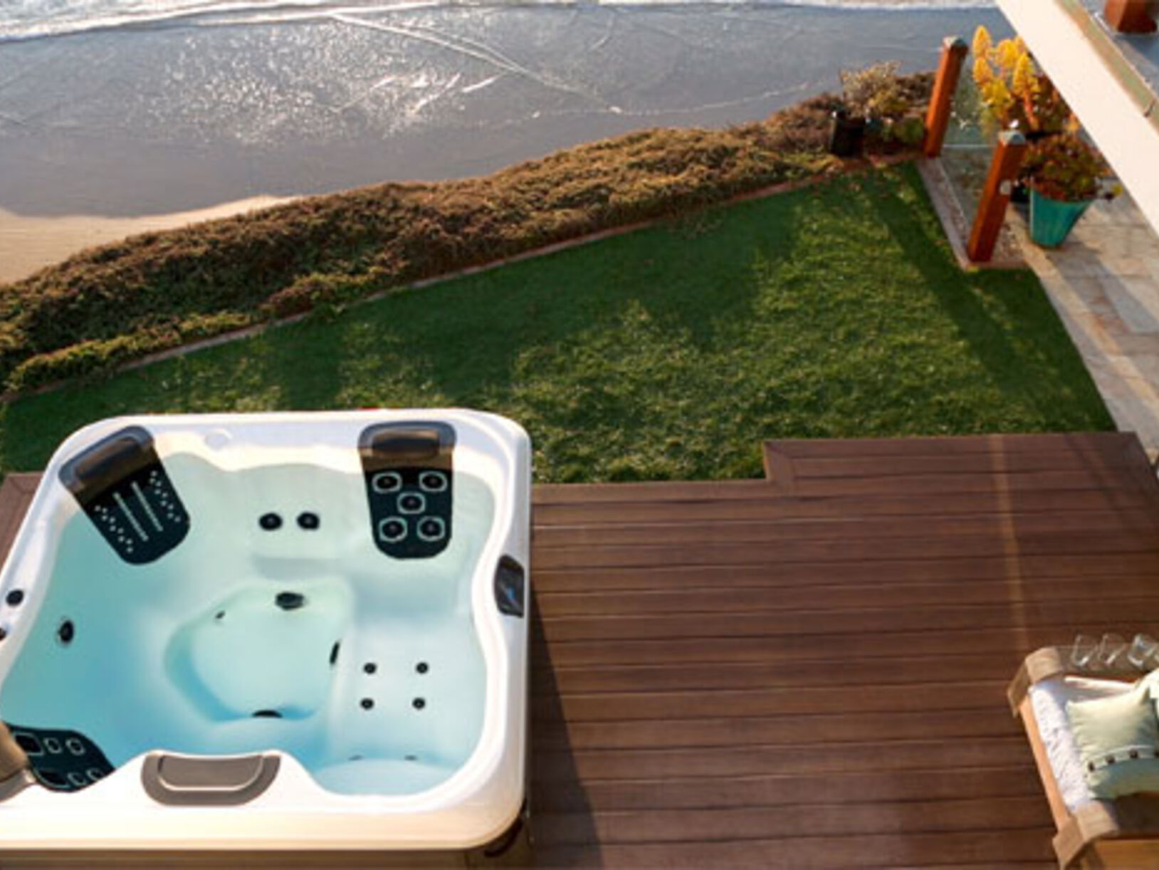 Outdoor whirlpools van Villeroy & Boch